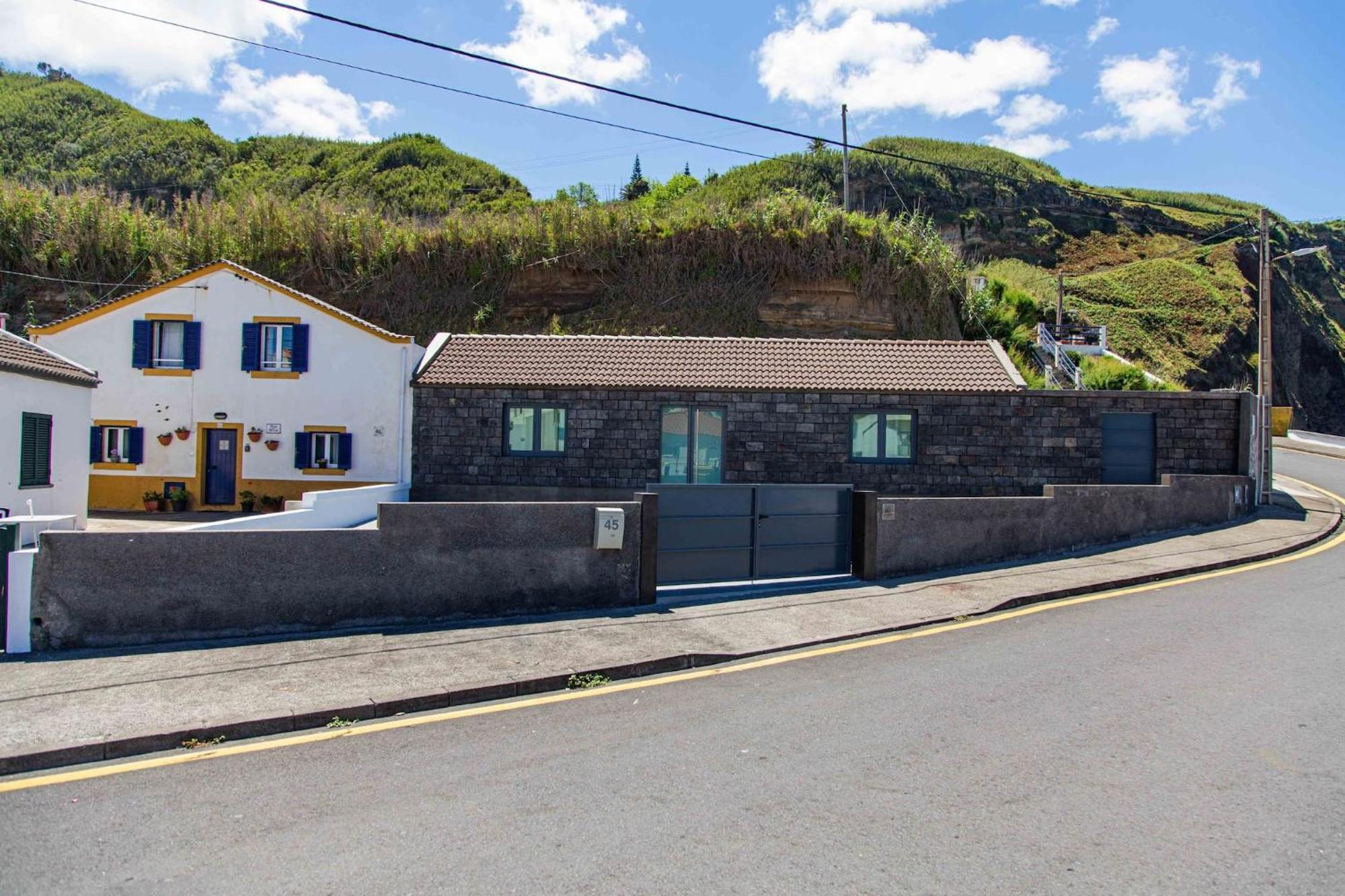 Mosteiros Beach House Exterior foto